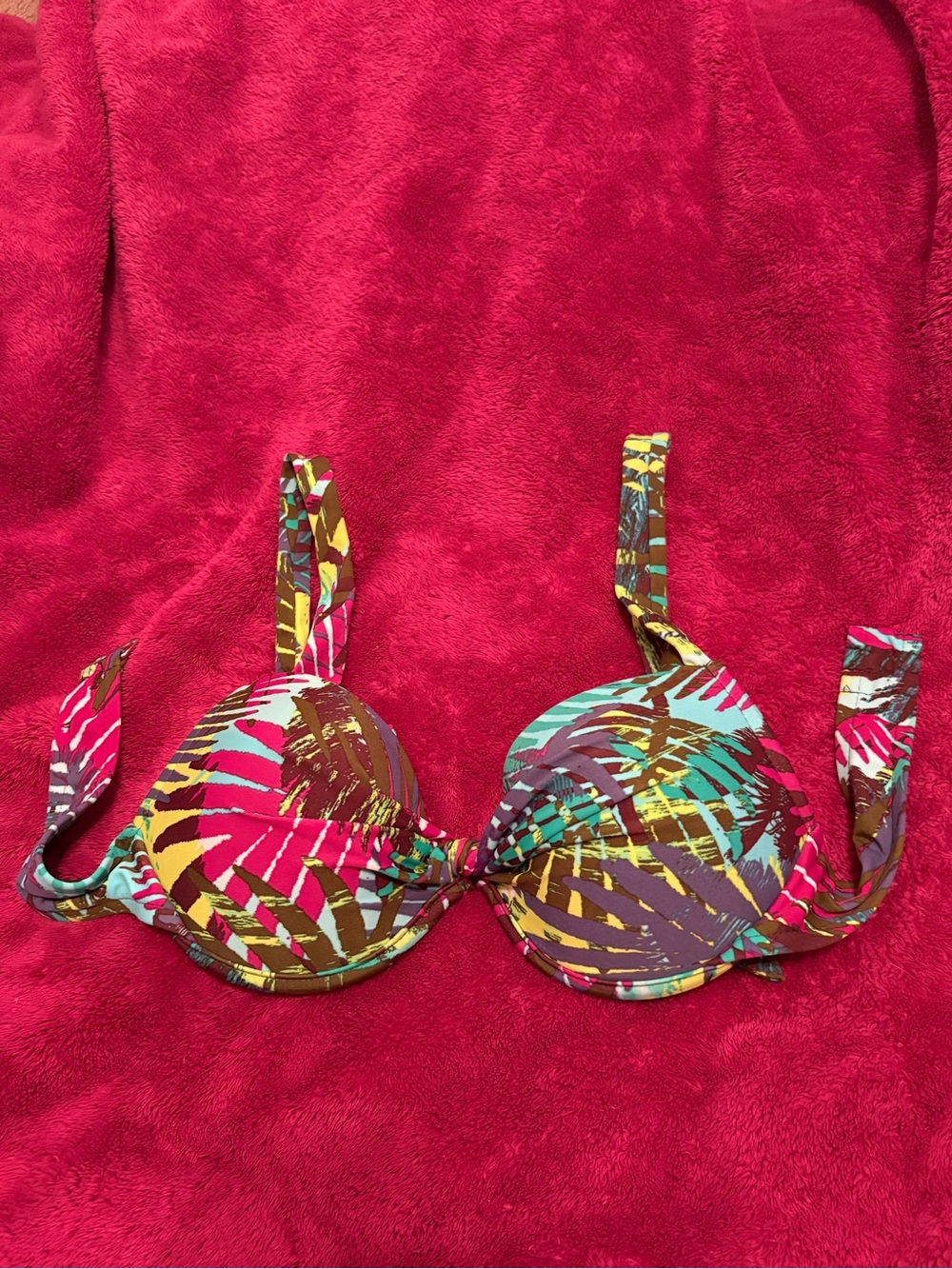Tropical Print Underwire Bikini Top in Multicolor